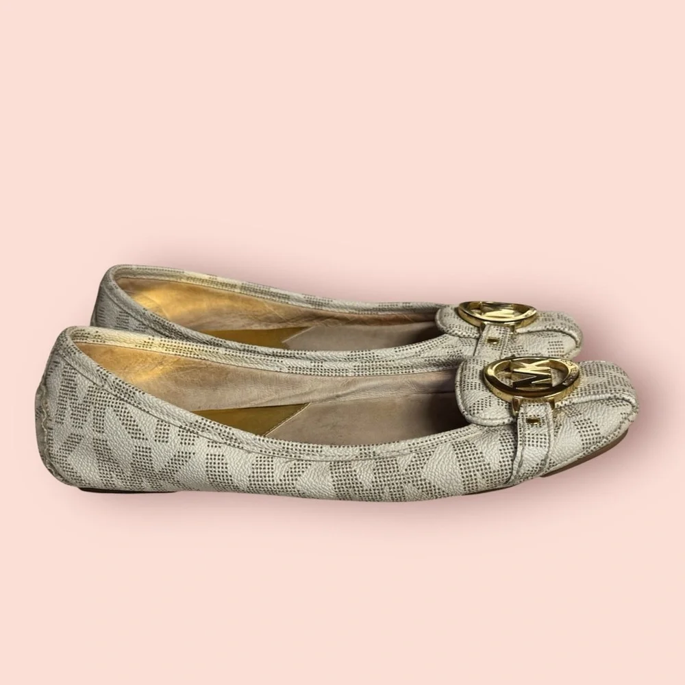 MICHAEL KORS Fulton Studded Logo Moccasin Women's Size 7.5M Vanilla